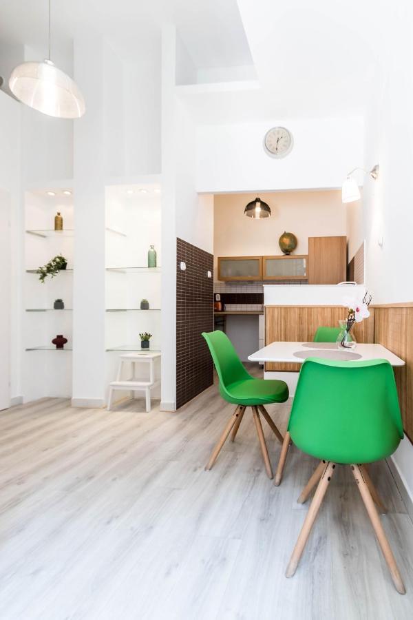 Leda'S Apartment Next To The Danube And Fashion Street Budapest Luaran gambar
